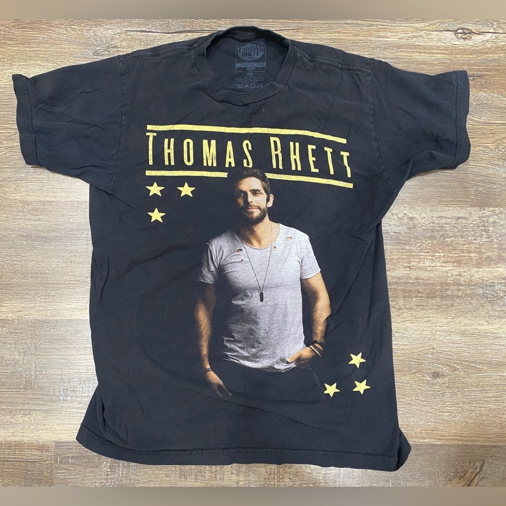 Used Thomas Rhett 2015 Tour T Shirt Black Size Medium.